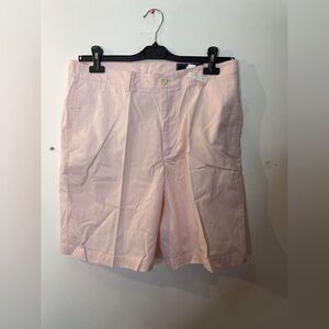 Light pink vineyard, vines club shorts, size 34